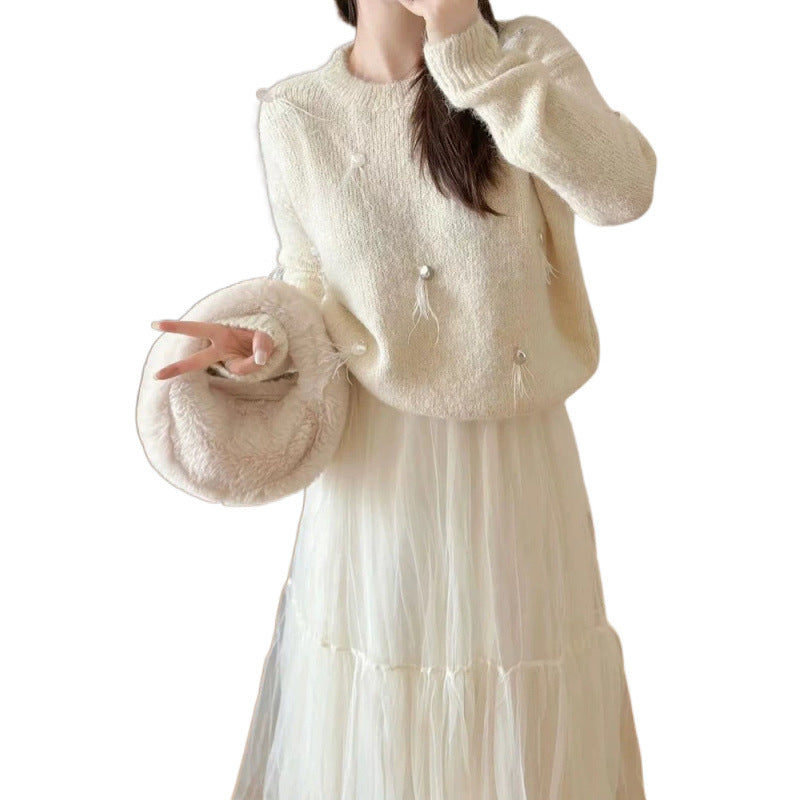 Early autumn salt series light mature high-end wear with a set of wool sweater mesh skirt two-piece suit for women