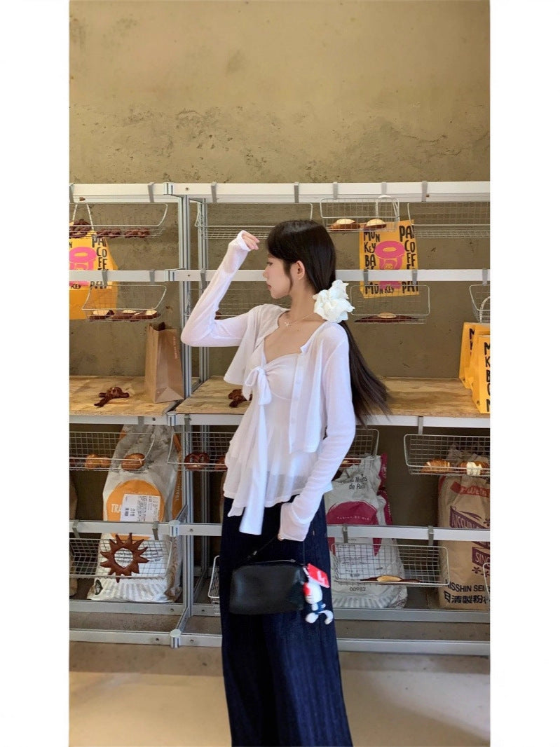 Young and Old Money Style White Knitted Cardigan Suspender Suit for Women to Wear in Spring